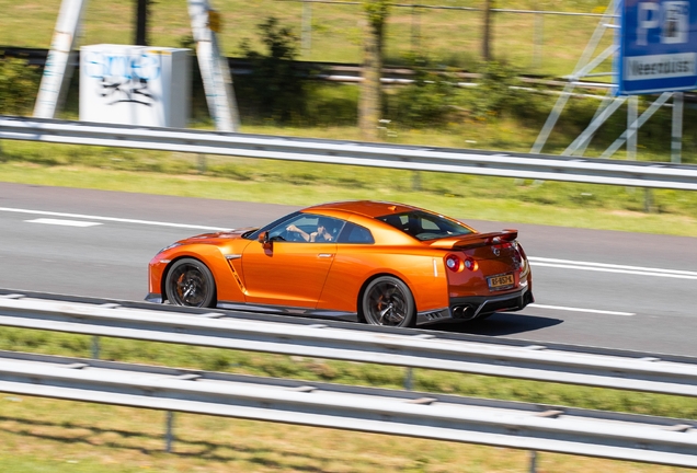 Nissan GT-R 2017