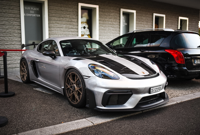 Porsche 718 Cayman GT4 RS