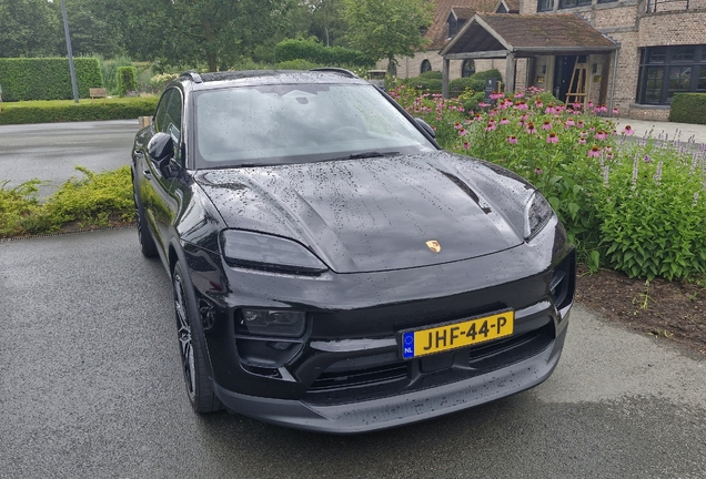 Porsche 95B Macan GTS MkI