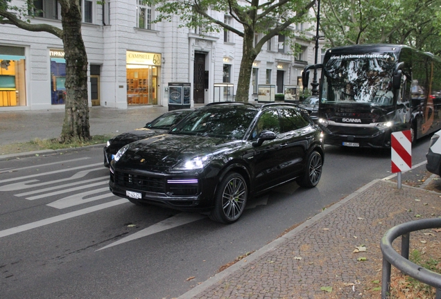 Porsche Cayenne Turbo S E-Hybrid