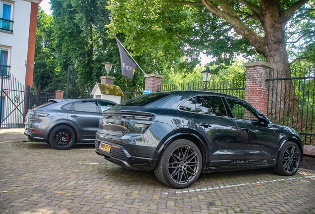 Porsche Macan EV Turbo