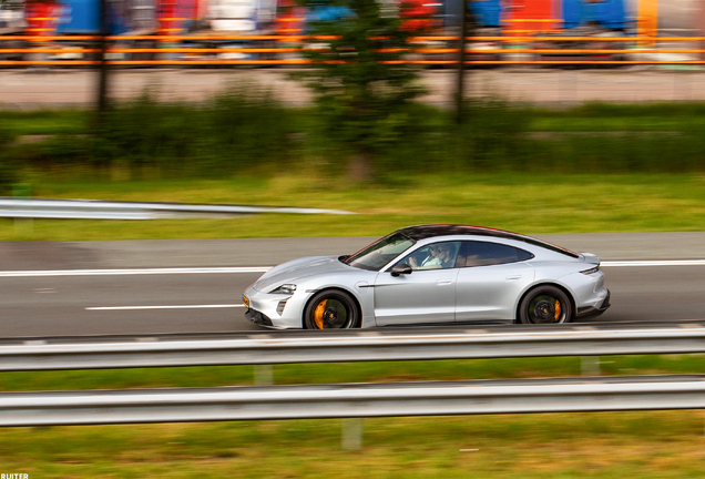 Porsche Taycan Turbo S MkI