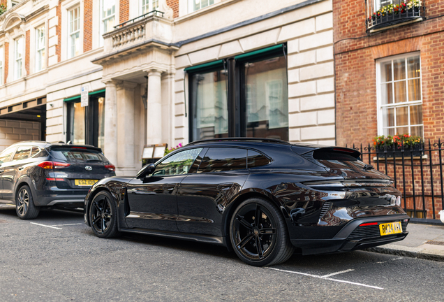 Porsche Taycan Turbo S Sport Turismo MkII