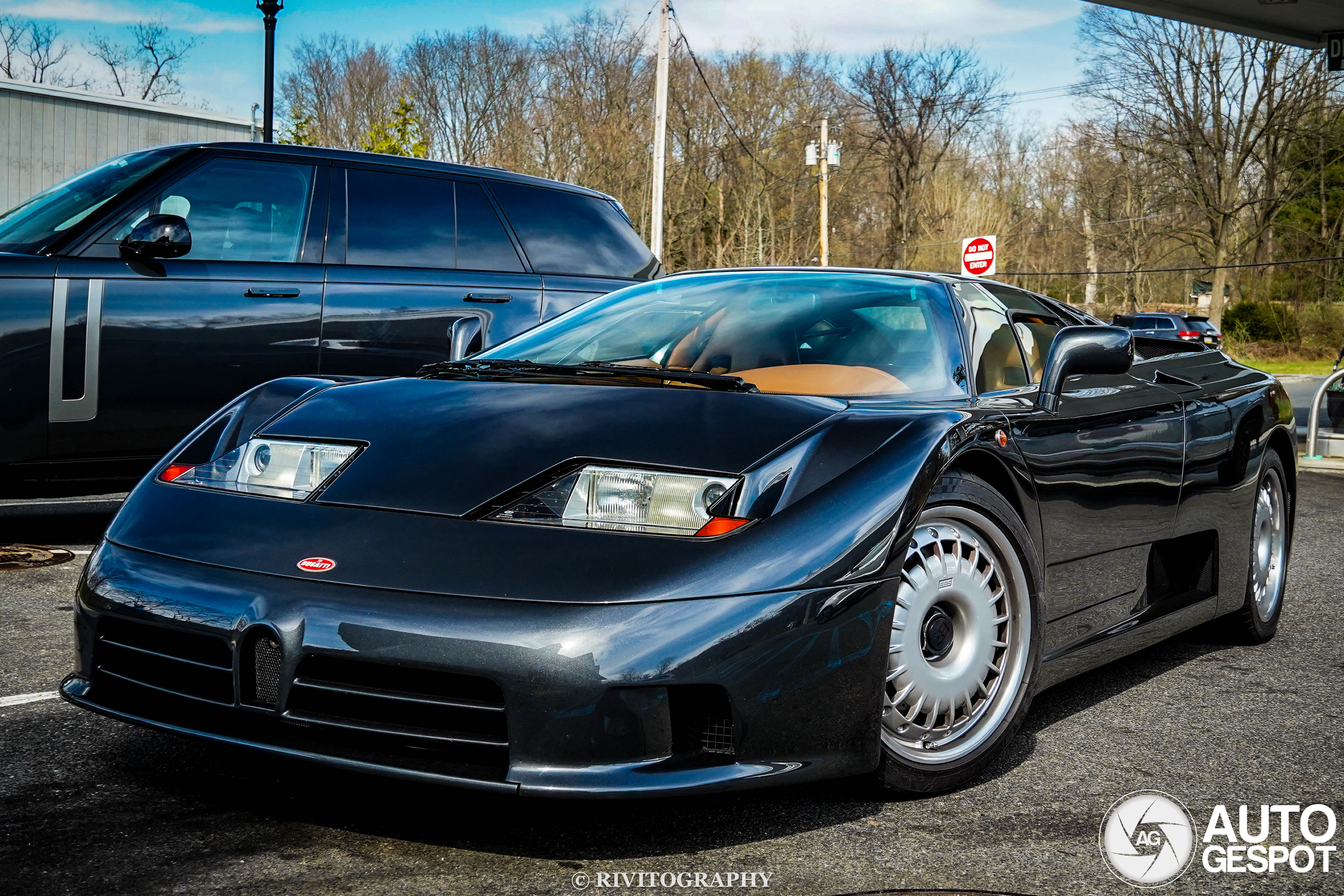 Bugatti EB110 duikt op in de VS