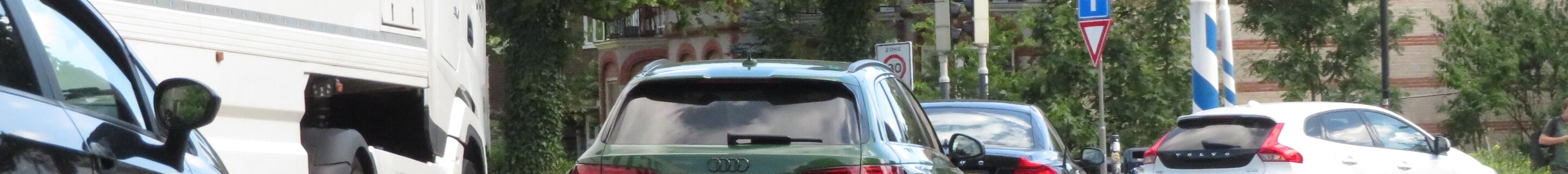 Audi RS4 Avant B9