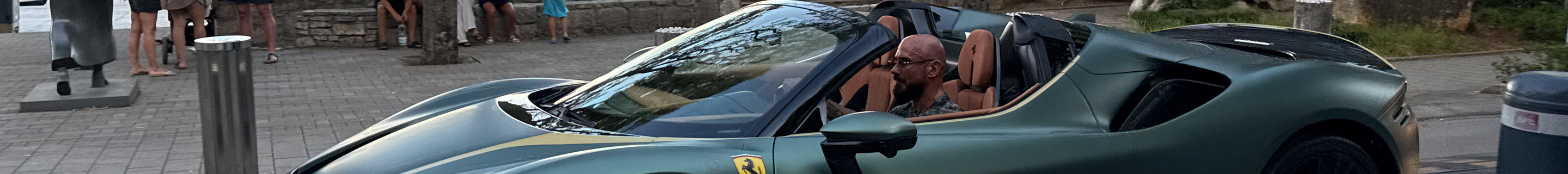 Ferrari SF90 Spider