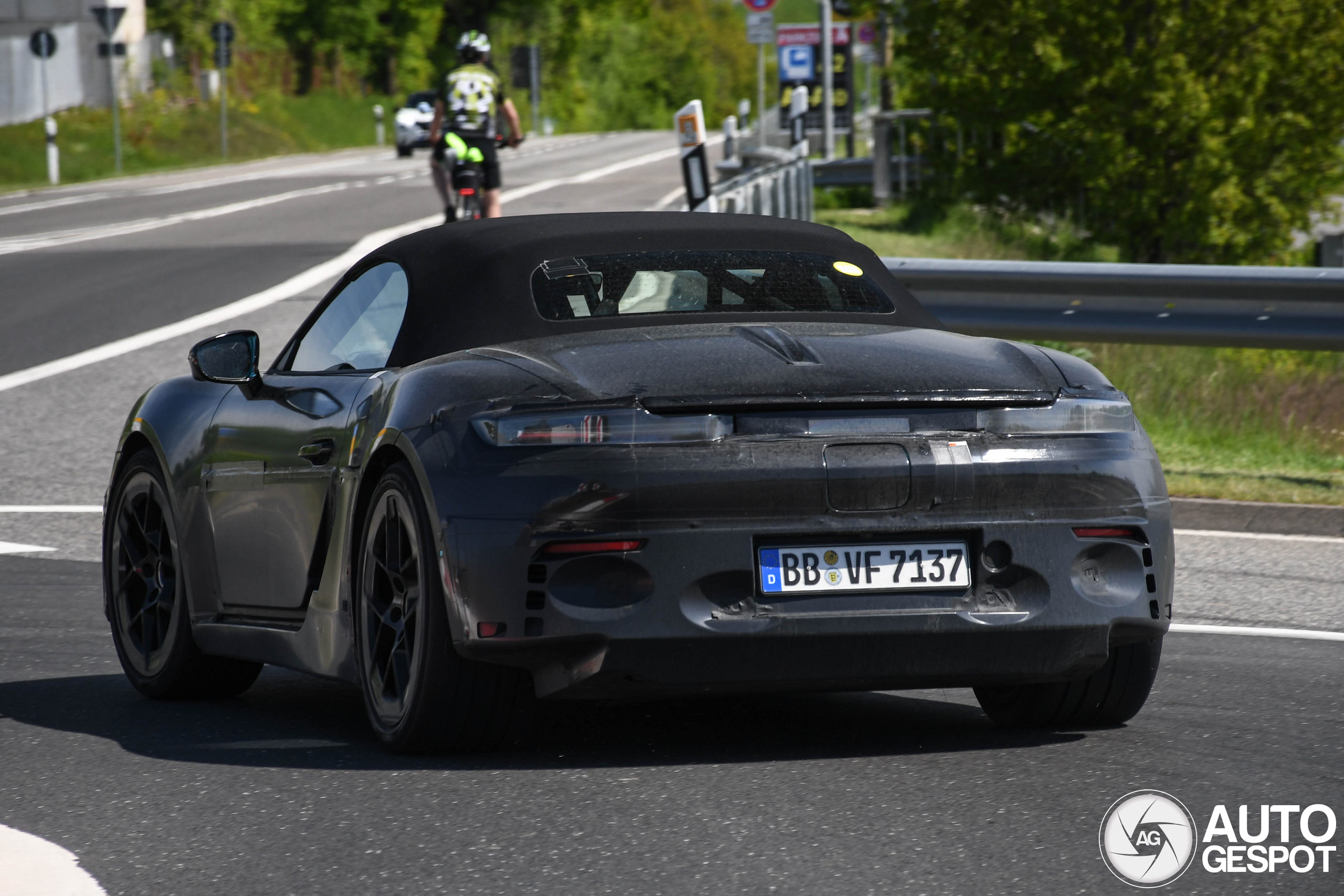 Porsche 718 boxster ev