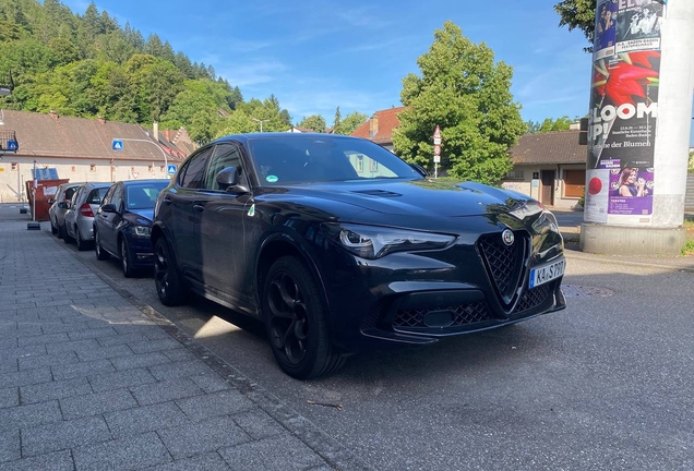 Alfa Romeo Stelvio Quadrifoglio 2023