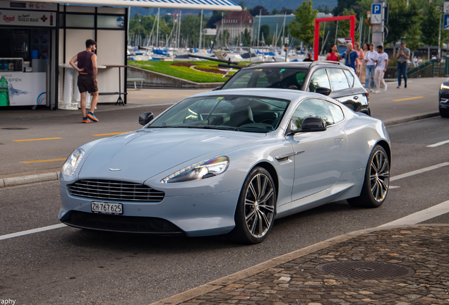 Aston Martin DB9 2013