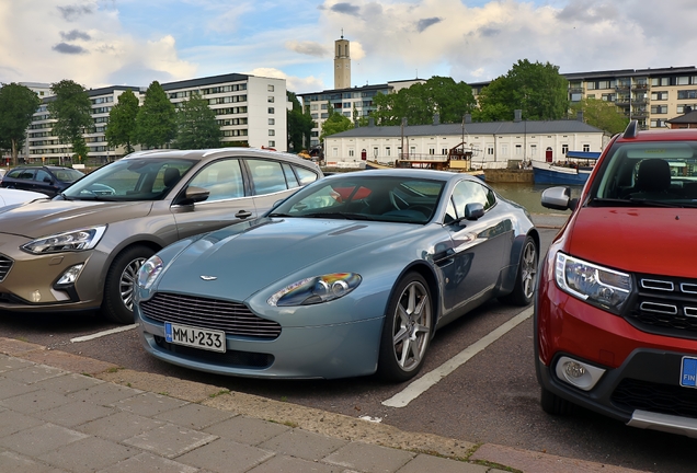 Aston Martin V8 Vantage