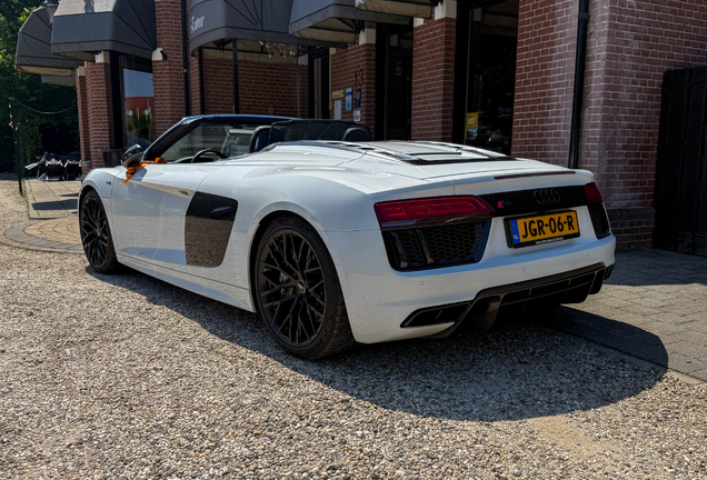 Audi R8 V10 Spyder 2016