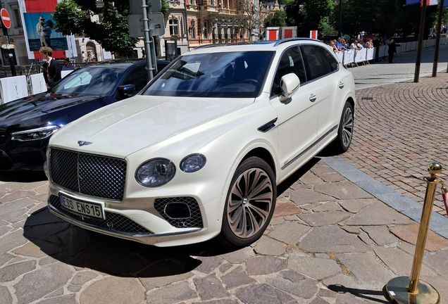 Bentley Bentayga Hybrid 2021 First Edition