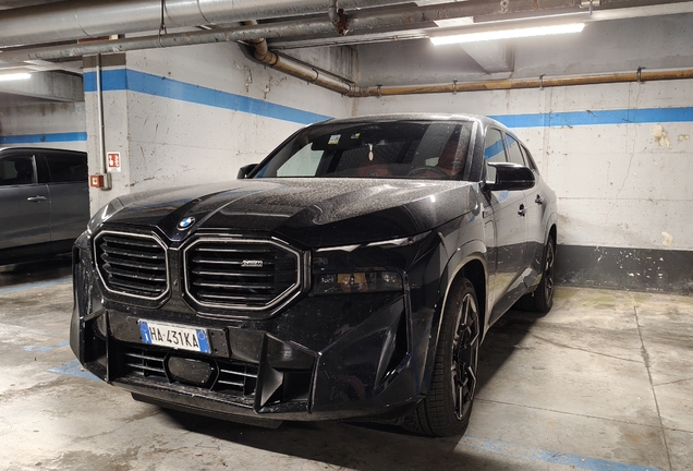 BMW XM G09