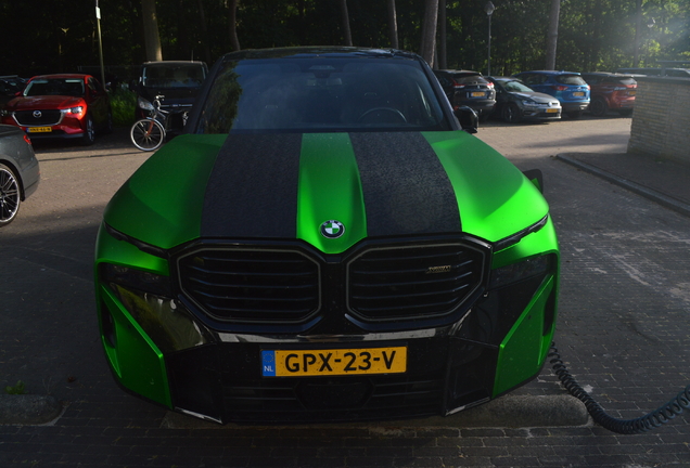 BMW XM G09