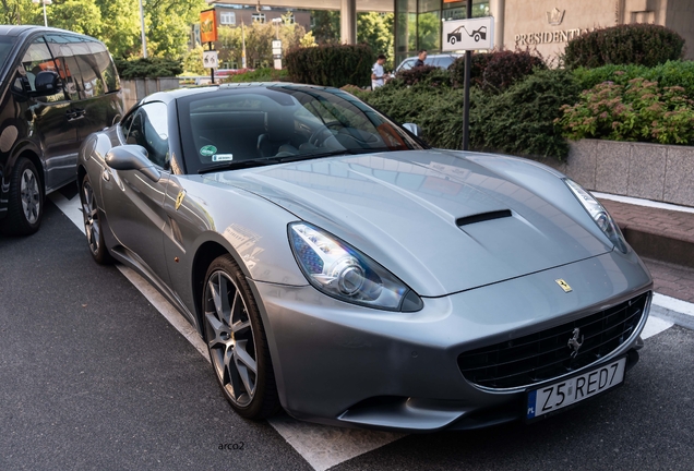 Ferrari California