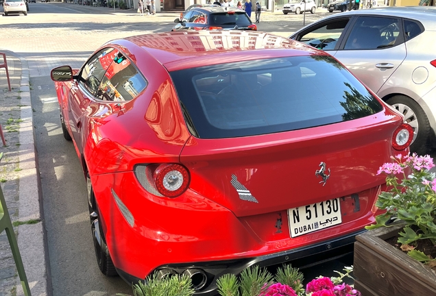 Ferrari FF