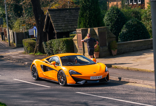 McLaren 570S