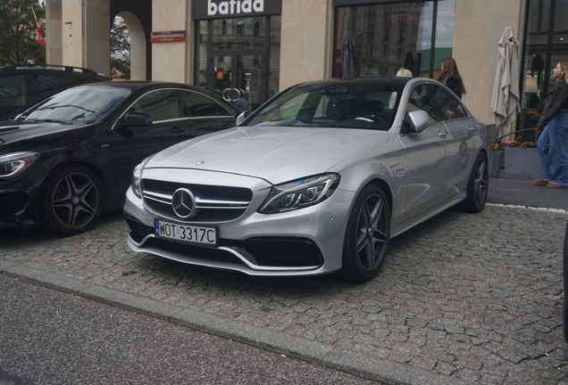 Mercedes-AMG C 63 S W205