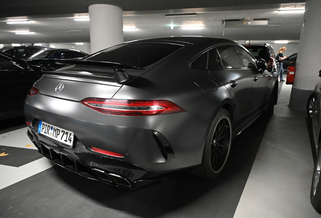 Mercedes-AMG GT 63 X290