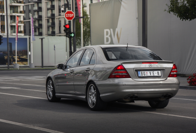 Mercedes-Benz C 55 AMG