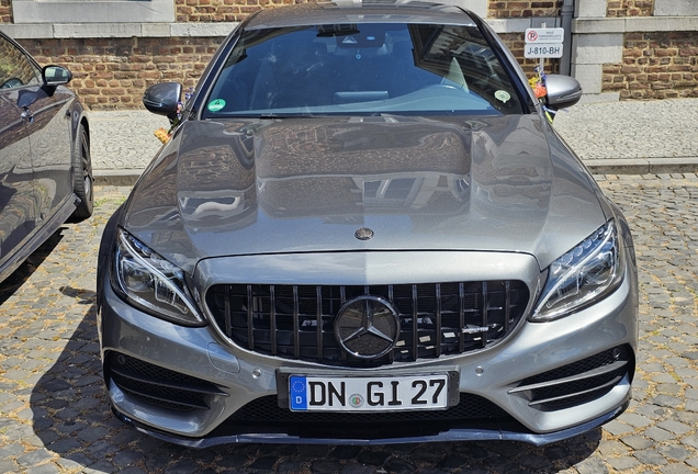Mercedes-Benz C-Klasse W205