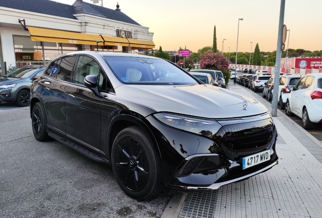Mercedes-Maybach EQS 680 X296 Night Series
