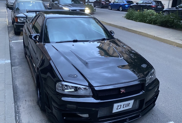 Nissan Skyline R34 GT-R