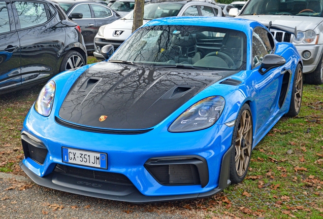 Porsche 718 Cayman GT4 RS Weissach Package