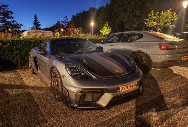 Porsche 718 Spyder RS Weissach Package