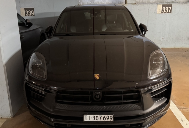 Porsche 95B Macan GTS MkIII