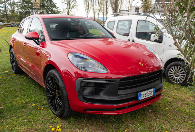 Porsche 95B Macan GTS MkIII