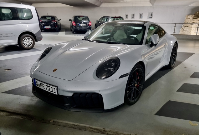 Porsche 992 Carrera 4 GTS MkII