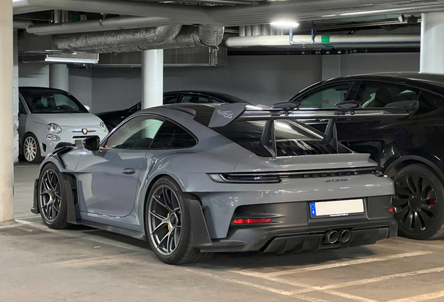 Porsche 992 GT3 RS MkI Weissach Package