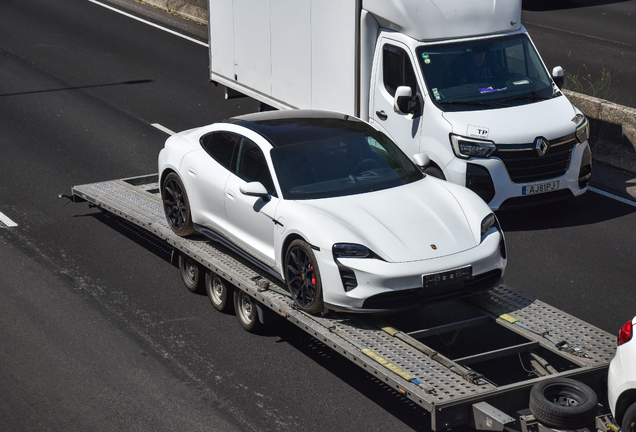 Porsche Taycan GTS MkI