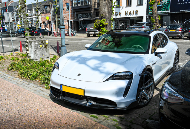 Porsche Taycan Turbo S Cross Turismo MkI