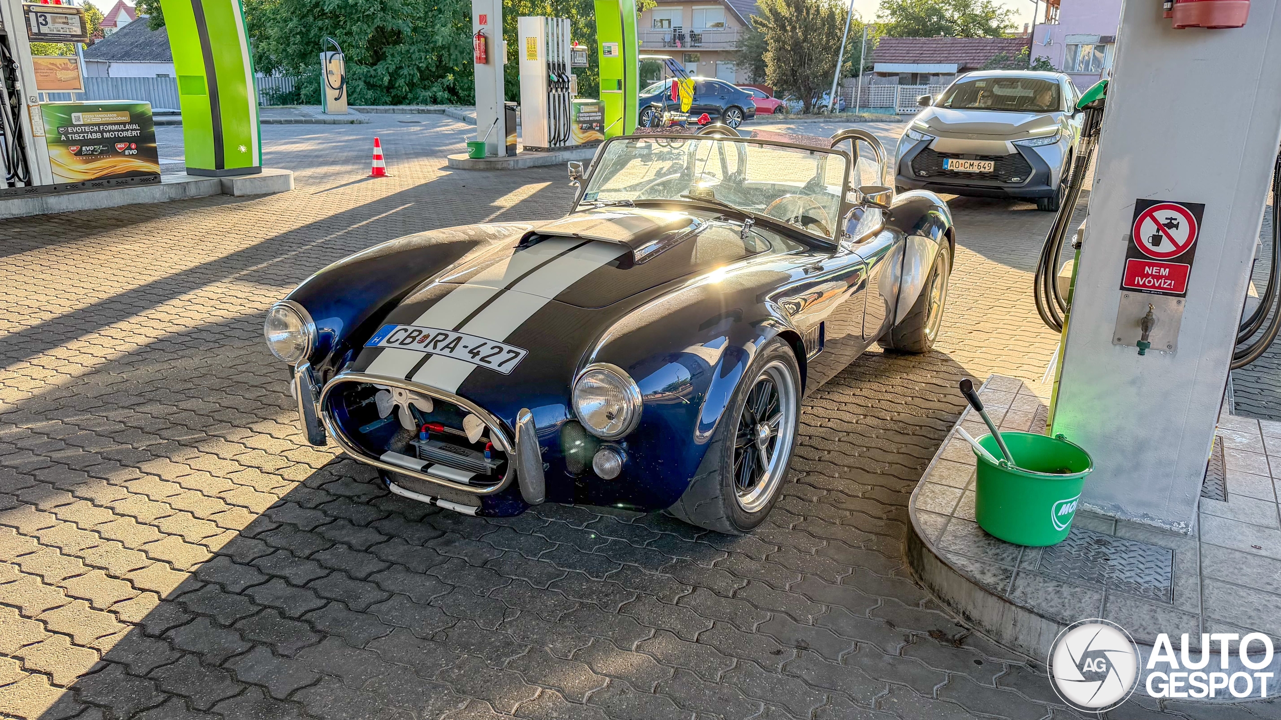 AC Cobra 427 Coupe
