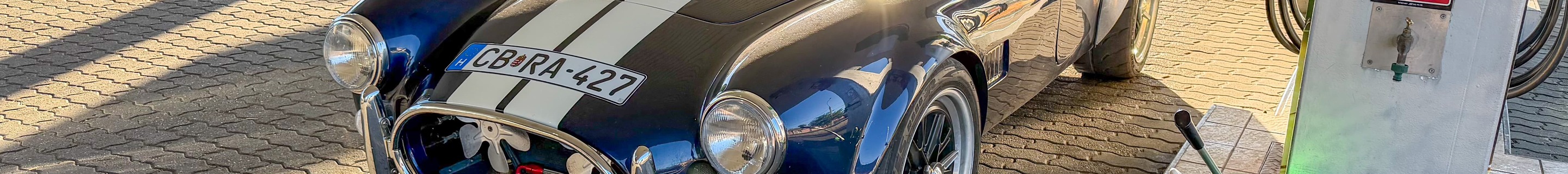 AC Cobra 427 Coupe