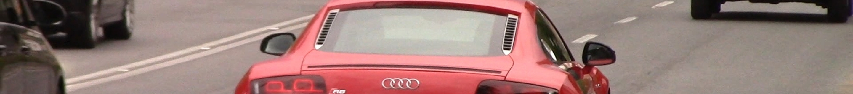 Audi R8 V10