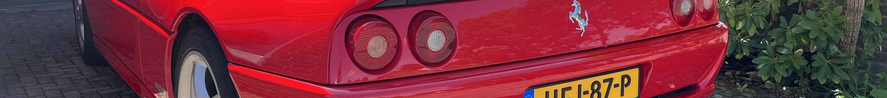 Ferrari F355 GTS