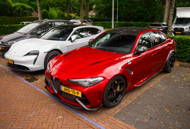Alfa Romeo Giulia GTAm