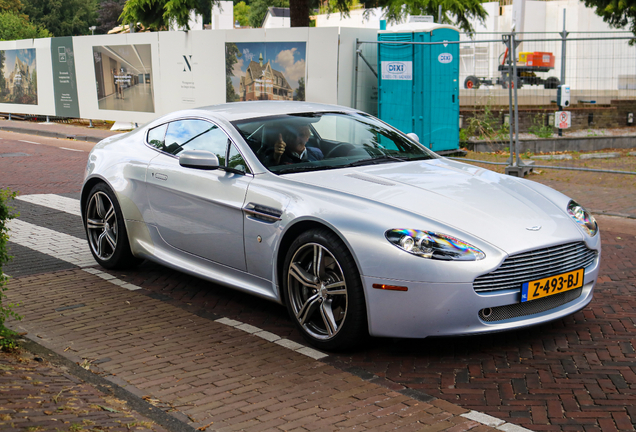 Aston Martin V8 Vantage N400