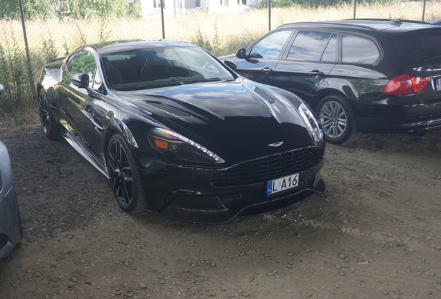 Aston Martin Vanquish 2013