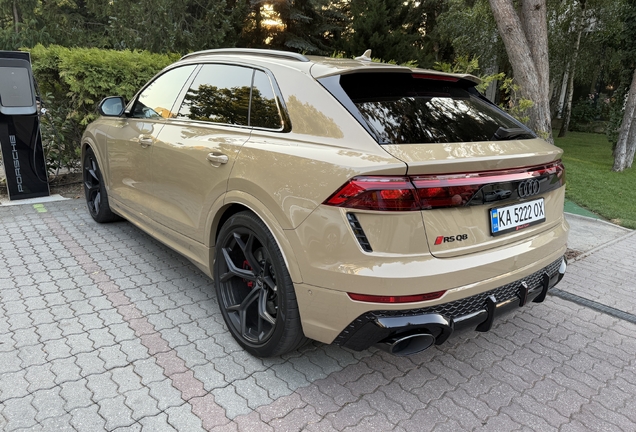 Audi RS Q8 2024