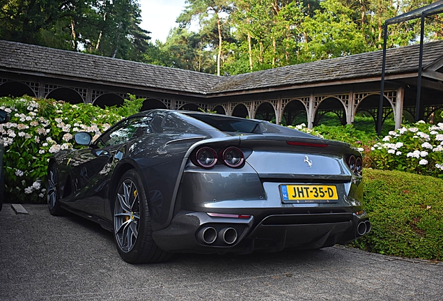 Ferrari 812 GTS