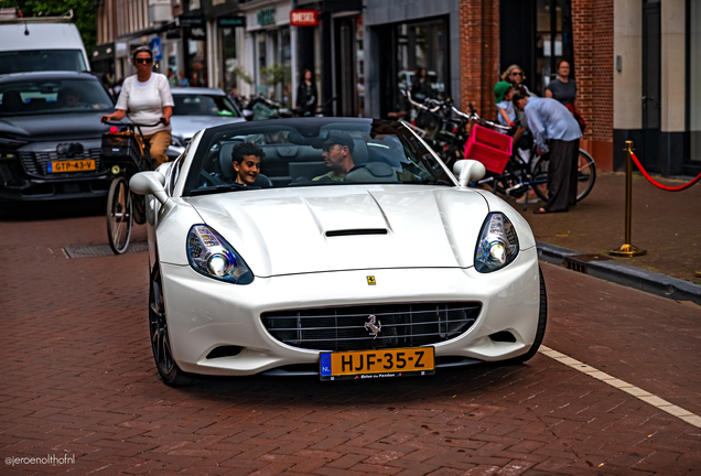 Ferrari California