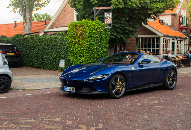Ferrari Roma Spider