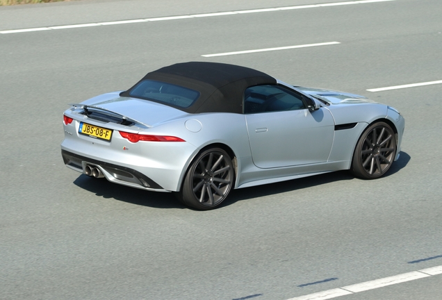 Jaguar F-TYPE S Convertible