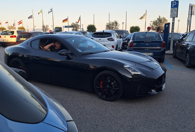 Maserati GranTurismo Modena