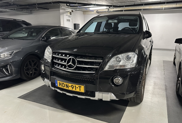 Mercedes-Benz ML 63 AMG W164 2009