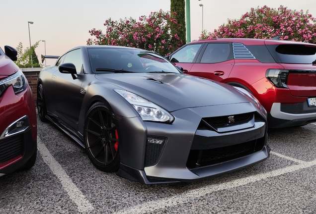 Nissan GT-R 2017